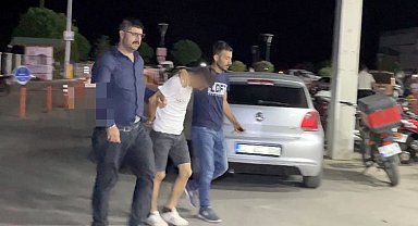 Adıyaman'da şüpheli araçtaki uyuşturucuya 3 gözaltı