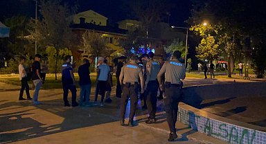 Adıyaman'da tartışma taşlı ve sopalı kavgaya döndü!