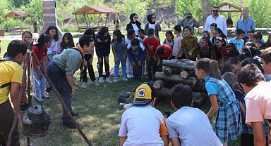 Ankara Kalecik'te çocuklara izcilik aşısı