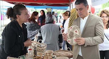 Ankara'da kadınların el emekleri Gölbaşı'da sergilendi
