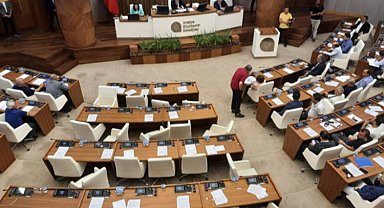Antalya'da öğrenci yurtları geri alınıyor