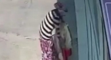 Aydın Efeler'de bu kadarı da olmaz dedirtti! Çöp kovası hırsızlığı!