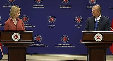 Bakan Çavuşoğlu: Türkiye olarak yapıcı rol oynuyoruz