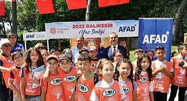 Balıkesir'de yaz şenliği coşkusu