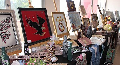 Bilecik Pazaryeri'nde el emekleri görücüye çıktı