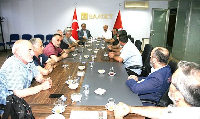 Bursa AKYAD'dan Saadet Partisi'ne iade-i ziyaret