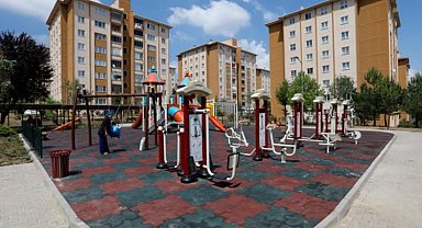 Bursa İnegöl'de Baykoca'nın oyun alanları yenilendi