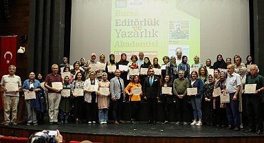 Bursa'da 'editör ve yazarlar'a akademik belge