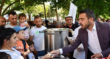 Bursa'da Kestelli çocukların 'süt' keyfi