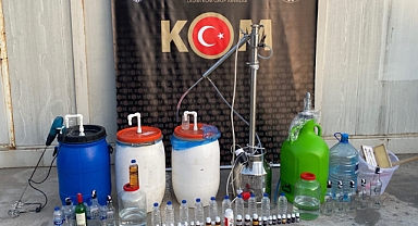 KAÇAK İÇKİ İMALATHANESİ BASILDI