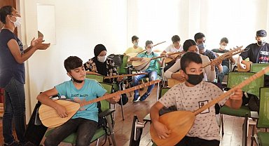 Kayseri Talas'ta musiki kursu başlıyor