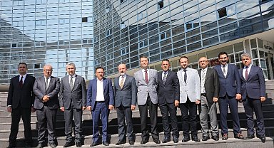 Kayseri Valisi'nden Başkan Çolakbayrakdar'a övgü