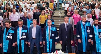 KAYÜ Mustafa Çıkrıkçıoğlu MYO'da mezuniyet sevinci