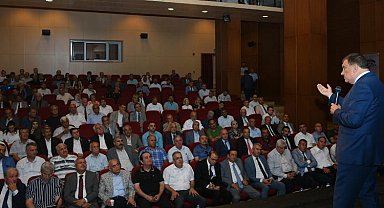 Malatya'da 'Kayısı Festivali' istişaresi sürüyor