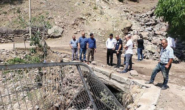 Manisa Demirci'de yaşanan sel sonrası taşkın önlemi!