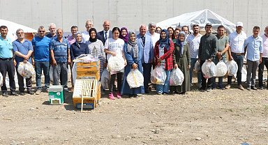 Manisa Soma'da arıcılığı geliştiriyor