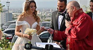 Manisa'da 'baba' nikah!