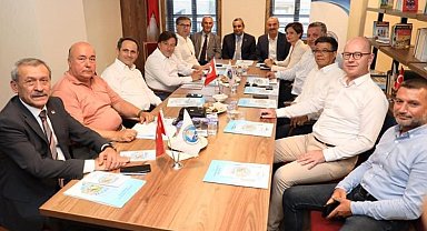Marmara Bölgesi'ndeki CHP'li il başkanları Bursa Mudanya'da buluştu