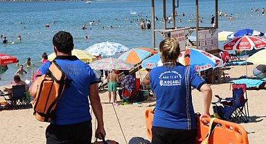 Mavi bayraklı plajlarda ilkyardım timi görevde