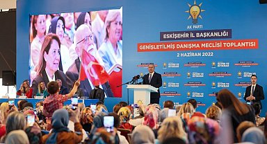Mevlüt Çavuşoğlu Eskişehir'den dünyaya seslendi