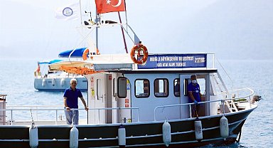 Muğla '7 tekneyle 7 gün' atık topluyor