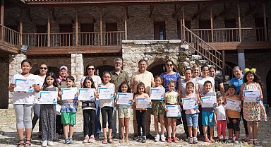 Muğla Milas'ta minik çizerler sertifikalandı