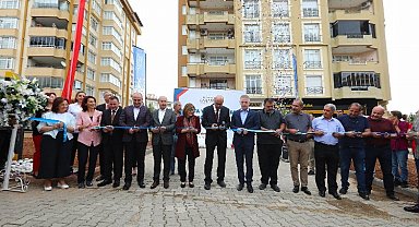 Mustafa Yılmaz'ın ismi en işlek caddeye verildi