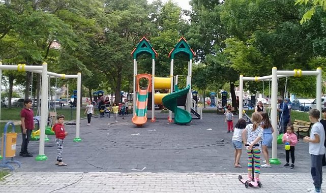 Niğde Belediyesi oyun parkları yeniliyor