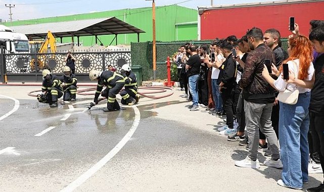 Öğrencilere savunma ve söndürme eğitimi