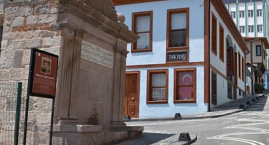 Tarih yeniden sayfa aralıyor