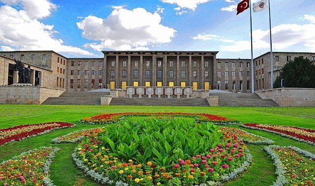 TBMM bu hafta teklifleri yasalaştıracak