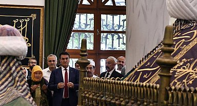 Türbedar Saniye Teyze Bursa hasretini giderdi