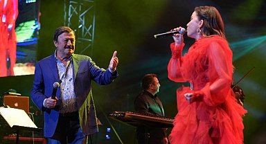 Uluslararası Bursa Festivali'nde ustalar geçidi