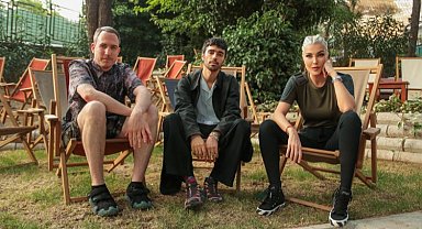 Ünlü Dj'ler ile şirket açılışı yaptı