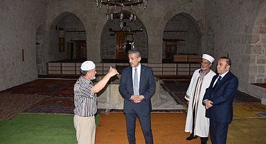 Vali Akkoyun Karabaş Veli Külliyesi'ni ziyaret etti