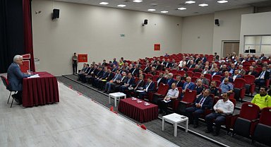 Vali Kılıç muhtarların sorunlarını dinledi