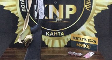 Adıyaman'da zehir tacirlerine şok baskın: 9 gözaltı