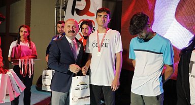 Ağrı'da coşkulu 15 Temmuz anma programı