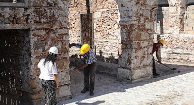 Antalya'nın tarihi ayağa kalkıyor
