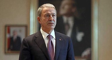 Astsubaylara müjdeyi Bakan Akar verdi