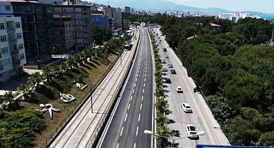 Atatürk Bulvarı hızla yenileniyor