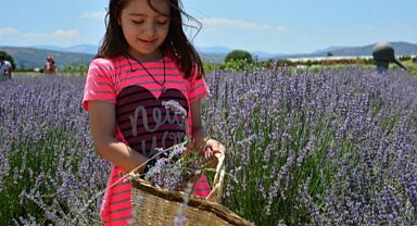BAÇEM'de aromaterapinin şifalı dünyasına yolculuk