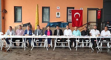 Başkan Hürriyet, pazarcı esnafıyla bayramlaştı