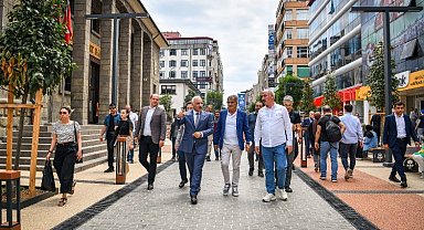 Başkan Zorluoğlu ve Şenol Güneş birlikte Trabzon'u gezdi