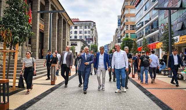 Başkan Zorluoğlu ve Şenol Güneş birlikte Trabzon'u gezdi