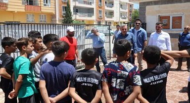 Beyazgül gençleri yüzme havuzlarına davet etti