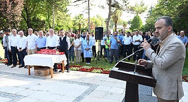 Bursa Büyükşehir ailesi bayramlaştı