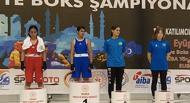 Bursa Büyükşehir'li boksörlerden 6 madalya