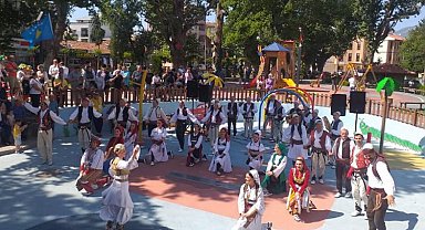 Bursa Gürsu'da müziğin ve eğlencenin keyfi Celal Bey Millet Bahçesi'nde