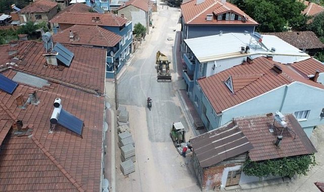 Bursa İnegöl Kurşunlu'da üst yapı çalışmaları sürüyor